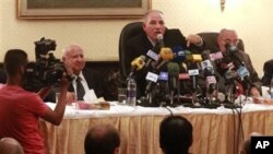 2일 기자회견을 통해 국민투표 감독을 거부한 이집트의 영향력 있는 판사 협회.
