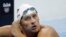 2016年8月9日，里约奥运会4x200米自由泳比赛中，美国游泳运动员瑞安·洛赫特查看时间。