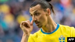 Zlatan Ibrahimovic lors du match amical entre la Suède et le Pays de Galles au Friends Arena à Solna près de Stockholm, le 5 juin 2016.