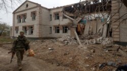 Les forces ukrainiennes reprennent une douzaine de villages