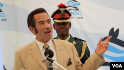 Umongameli Ian Khama weleBotswana