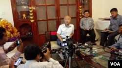 Prince Norodom Ranariddh talks to reporters in a press conference at his resident at Tonle Basak district in Phnom Penh, Cambodia, January 05, 2015.