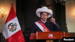 Presiden Peru Pedro Castillo menyampaikan pidato dalam sebuah kesempatan di Lima, Peru, pada 4 Februari 2022. (Foto: Peru Presidency/Handout via Reuters)