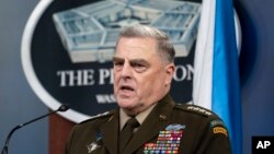 Ketua Kepala Gabungan Jenderal Mark Milley berbicara selama konferensi pers di Pentagon, 28 Januari 2022, di Washington. (Foto: AP)