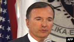 Fratini në Shqipëri: Vendimi mbi vizat brenda majit