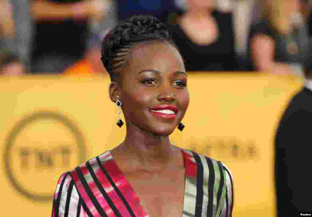 O Quénia ocupa o 9&ordm; lugar da lista da Afrojuju.net que elegeu os 10 países com as mulheres mais bonitas de África (Lupita Nyong&#39;o na foto)