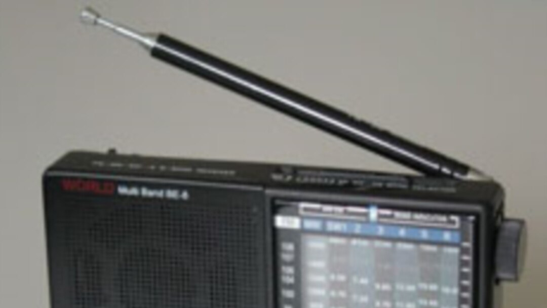 Qoshnimnikiga borib uxlayotganida sikib oldim.