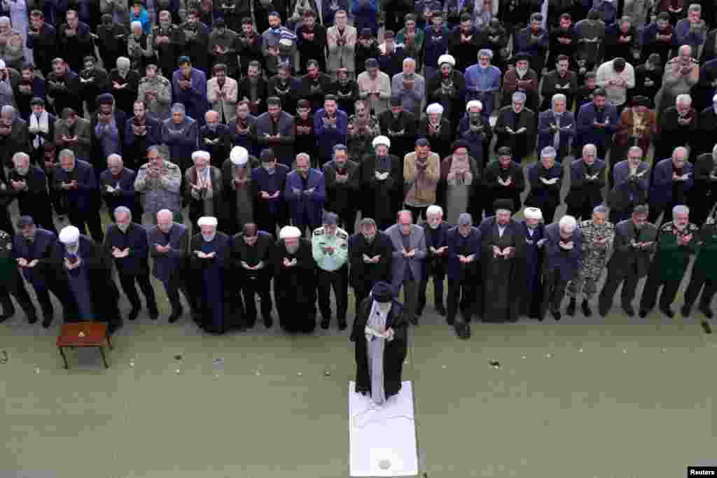 Iran&#39;s Supreme Leader Ayatollah Ali Khamenei prays during Friday prayers in Tehran, Iran. (Office of the Iranian Supreme Leader/WANA/Handout via Reuters)