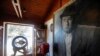 ARCHIVO: Una fotografía del poeta chileno y premio Nobel Pablo Neruda dentro de su casa museo en la zona costera de Isla Negra, Chile, el 26 de abril de 2016.