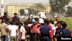 Congolese police detain protesters demanding that President Joseph Kabila leave power by the end of the year in Kinshasa, Democratic Republic of Congo, July 31, 2017.