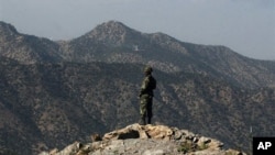 افغان جنگیالو په پاکستاني پوسټ برید کړی