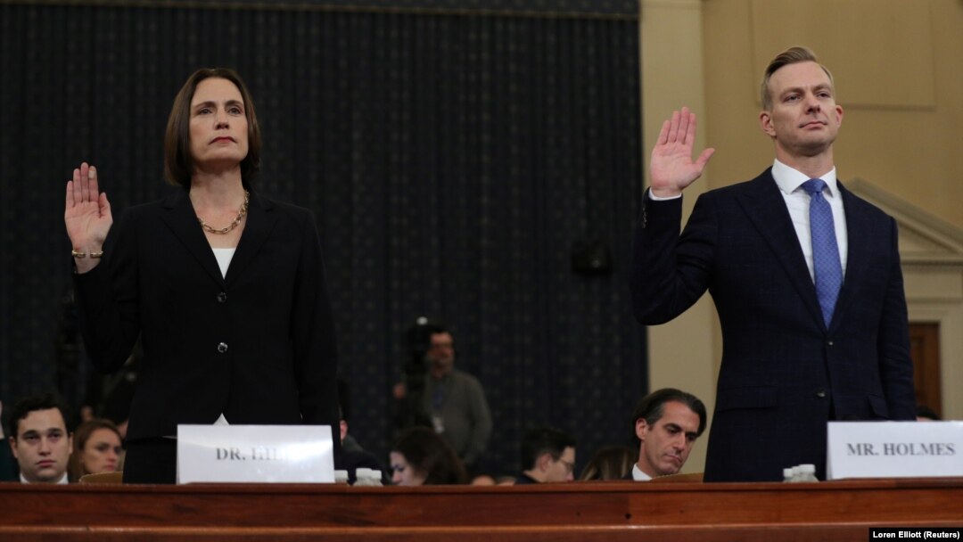 Fiona Hill i David Holmes polažu zakletvu u Kongresu
