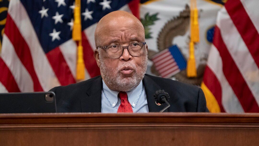 Bennie Thompson, demócrata por Mississippi, encabeza el panel de la Cámara que investiga la insurrección del 6 de enero en el Capitolio de los EE. UU.