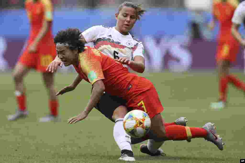 دیدار تیم های چین و آلمان در مسابقات جام جهانی فوتبال زنان در فرانسه