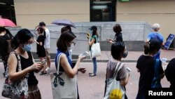 香港警方大搜捕53名民主派人士 涉去年35+初選顛覆中國國家政權