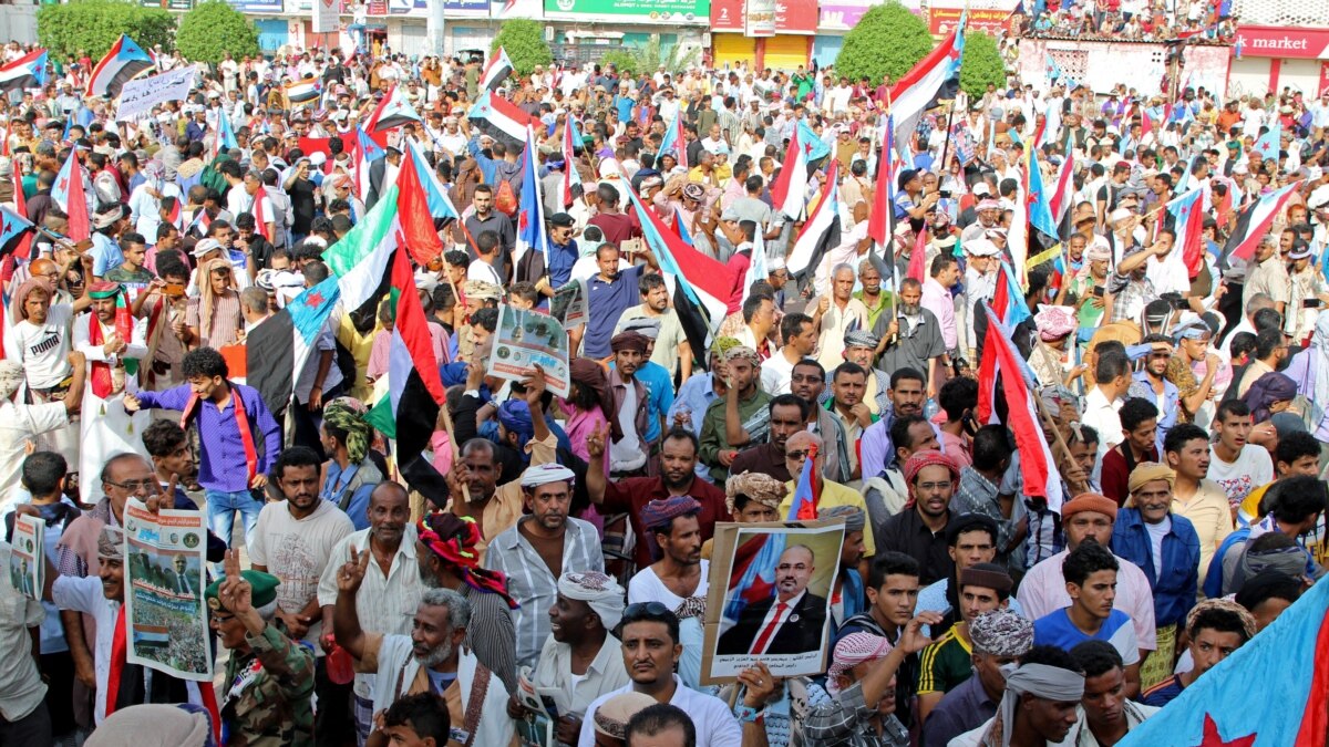 THOUSANDS OF YEMENIS RALLY IN ADEN IN SUPPORT OF SOUTHERN SEPARATISTS visual data 6