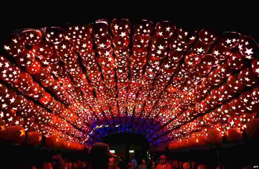 Illuminated pumpkins are on display during the Great Jack O'Lantern Blaze at Van Cortlandt Manor in Croton-on-Hudson, New York, Oct. 14, 2017.