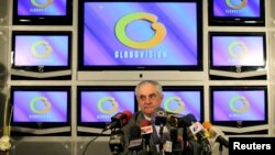 Carlos Zuloaga, vicepresidente ejecutivo de Globovisión asegura que la venta es la única salida que encontró para dar proyección en el tiempo a Globovisión y mantener la nómina de casi 500 personas.