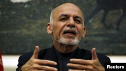 Afghan President Ashraf Ghani traveled to eastern Nangarhar province on Jan. 10, 2016, where he met with officials and tribal leaders to assess concerns Islamic State is gaining ground in the province that borders Pakistan.