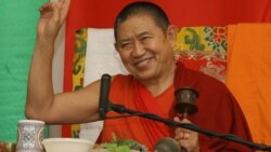 མགར་ཆེན་རིན་པོ་ཆེས་རྗེ་བཙུན་མི་ལའི་དབང་དང་འབྲི་གུང་བཀའ་བརྒྱུད་ཀྱི་འཕོ་བ་སོགས་གནང་ཡོད་པ།