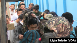 Aproximadamente 270 inmigrantes guatemaltecos deportados de EE.UU. llegaron a Guatemala en dos vuelos el viernes, 16 de agosto de 2019.