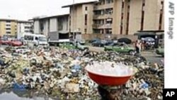 Les déchets toxiques avaient été déversés au petit bonheur à travers Abidjan