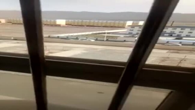 新疆再教育營內偷拍視頻首曝光