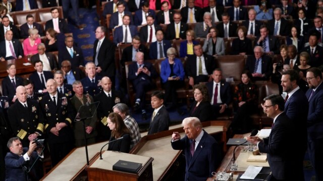 Промова Трампа і зупинка допомоги Україні – реакції в Конгресі. Відео - березень 05, 2025 episode artwork