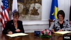 Atifete Jahjaga and Jacobson
