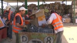 Syrian Refugees in Jordanian Camp Recycle Mounds of Trash for Cash