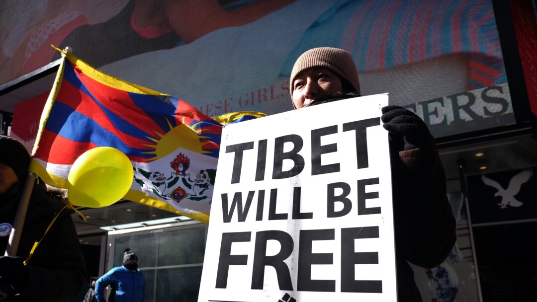 Book Review: How the Revolution Took Tibet - WSJ