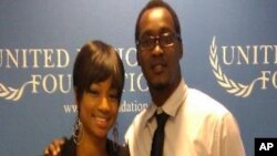 Actress Monique Coleman with VOA's Jackson Mvunganyi at the UN Foundation in Washington DC