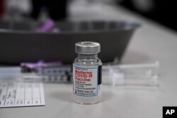 Vial vaksin COVID-19 Moderna. (Foto: dok).