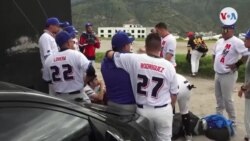 Venezolanos promueven el softbol en Quito 