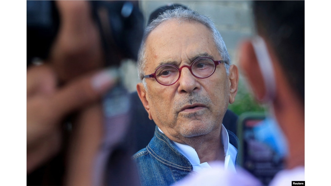 Presiden Timor Timur Jose Ramos Horta tampak berbicara dengan wartawan usai memberikan suara pada putaran kedua pemilihan presiden Timor Timur di Dili, Timor Timur, 19 April 2022. (Foto: Reuters)