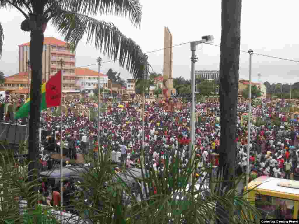 Manifestação a favor do PAIGC em Bissau. 17 de Agosto Guiné-Bissau 2015