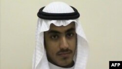 Hamza bin Laden, hijo de Osama bin Laden, se cree que tiene 30 años y es una figura importante de Al Qaeda (Foto: AFP)