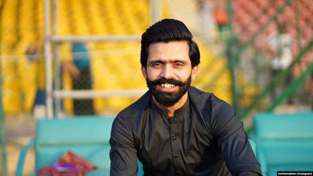 فواد عالم نے امید ظاہر کی ہے کہ ان کے چاہنے والے جتنا انہیں کرکٹ کے میدان میں پسند کرتے ہیں اتنا ہی وہ انہیں اداکاری کے میدان میں بھی پسند کریں گے۔