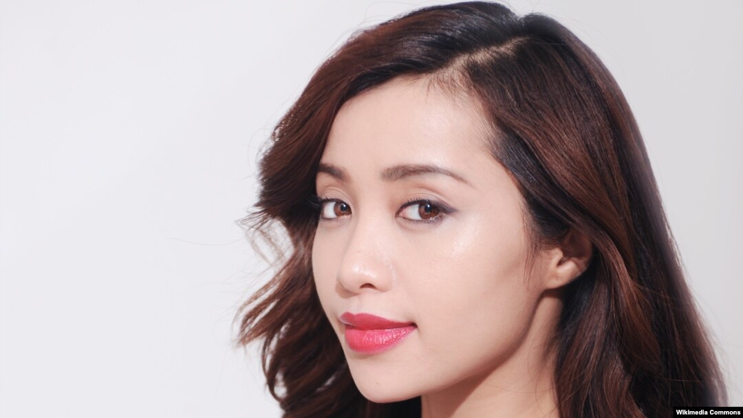 Foto Michelle Phan oleh Shwirtz (Wikimedia Commons) 