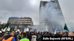 Bosnia and Herzegovina -- Miners from the Federation of Bosnia and Herzegovina attenting the protest in Sarajevo, November 23, 2021.