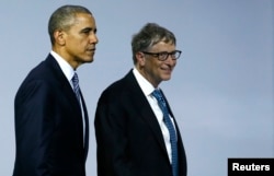 U.S. President Barack Obama (L) and Microsoft co-founder Bill Gates leave a meeting to launch the 'Mission Innovation: Accelerating the Clean Energy Revolution' at the World Climate Change Conference 2015 (COP21) in Le Bourget, near Paris, Nov. 30, 2015.