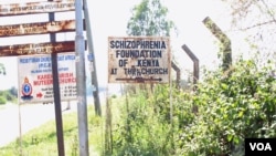 A sign in Ngong points to the location of the Shizophrenia Foundation of Kenya. Is is at the foundation's offices that the Reason to Hope program is run. (R. Ombuor/VOA)