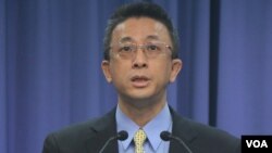 国民党文传会副主委胡文琦（ 美国之音 杨明 拍摄）