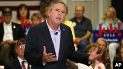 Republican presidential candidate, former Florida Gov. Jeb Bush, speaks during a town hall style campaign stop, at the VFW in Englewood, Colorado, Aug. 25, 2015. 