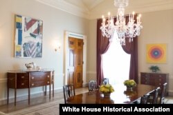 First families can choose furnishings and art from the White House's extensive collection. Photograph of the Family Dining Room in 2015, during the Barack Obama administration. (White House Historical Association)