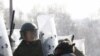 Tentara NATO Cedera dalam Bentrokan dengan Demonstran Serbia
