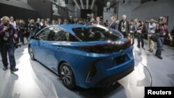 Toyota Prius Prime da un paso adelante en la tecnología de los carros híbridos que la marca impulsa desde hace 10 años.