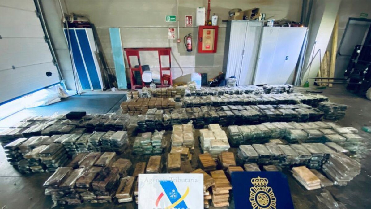 "Air Cocaïne" : six ans de prison requis en appel contre les pilotes - Vimarsana News