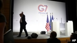 گزشتہ سال جی سیون کا اجلاس فرانس میں ہوا تھا، صدر ٹرمپ اسٹیج سے جا رہے ہیں۔ 26 اگست،2019