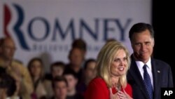 Mitt Romney et son épouse Ann